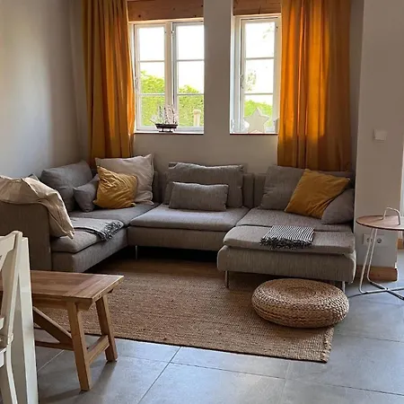 Reethuus With Fireplace And Sauna Tatil Evi *